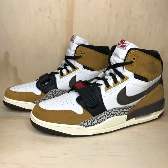 NEW Jordan Legacy 312 - Picture 3 of 8